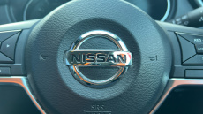 Nissan Qashqai 1.3 DiG-T 160 [157] N-Connecta 5dr DCT Glass Roof Petrol Hatchback